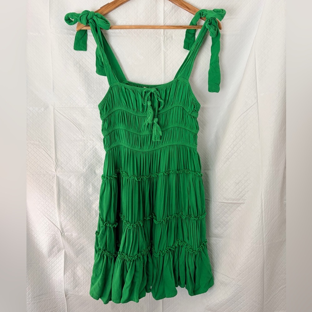 Chelsea & Violet Bright Green Tie-Shoulder Tiered Midi Dress